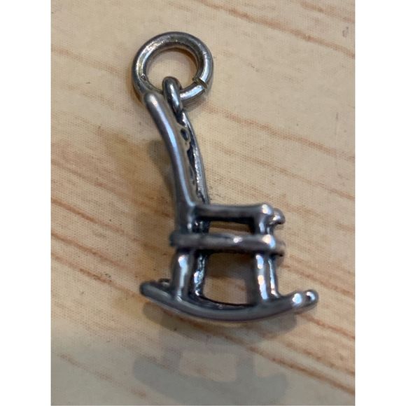 .925 Vintage Ornate Rocking Chair Sterling Silver Jewelry Charm - Picture 2 of 4